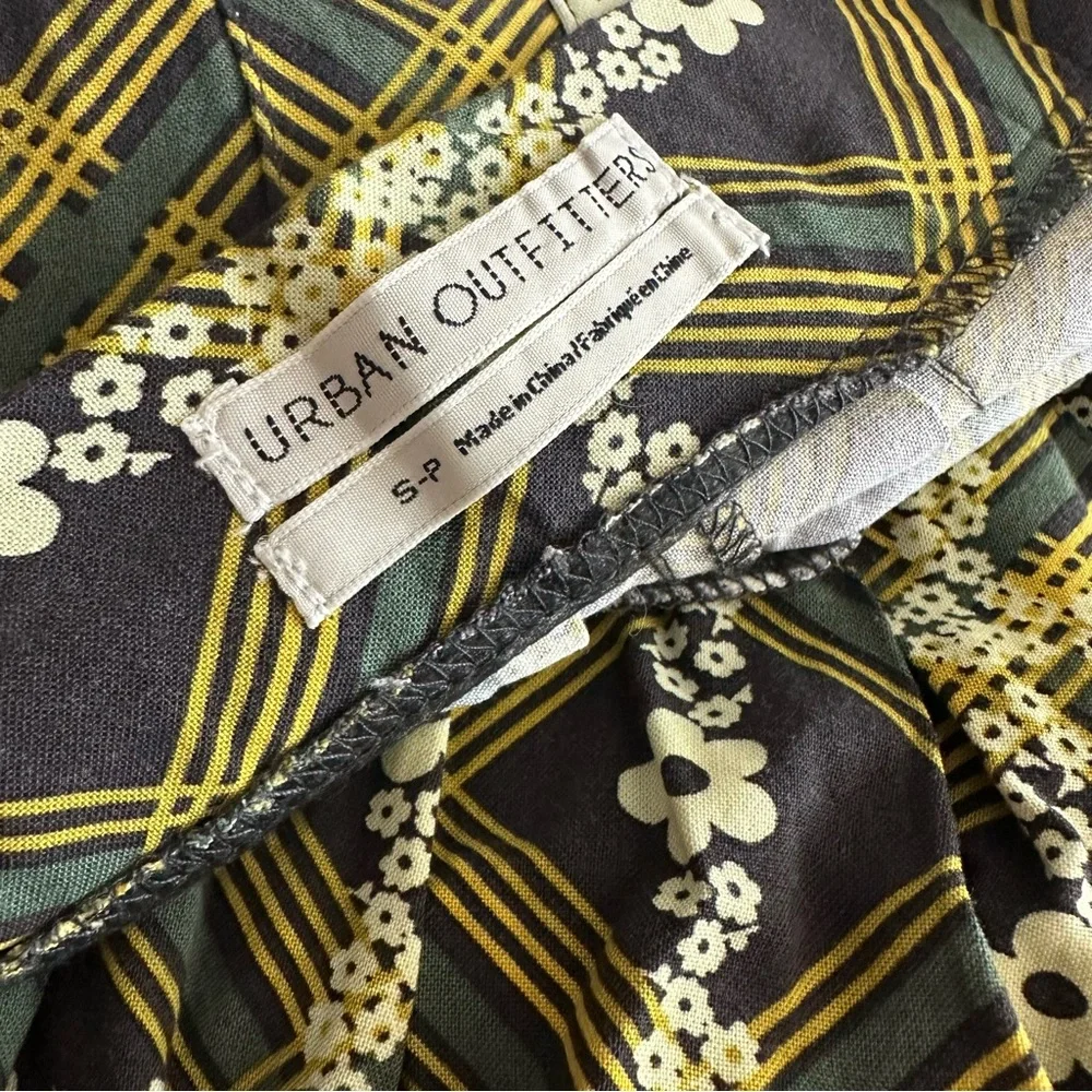 Urban Outfitters Floral Plaid Schoolgirl Grunge Pleated Wrap Mini Skirt Size S